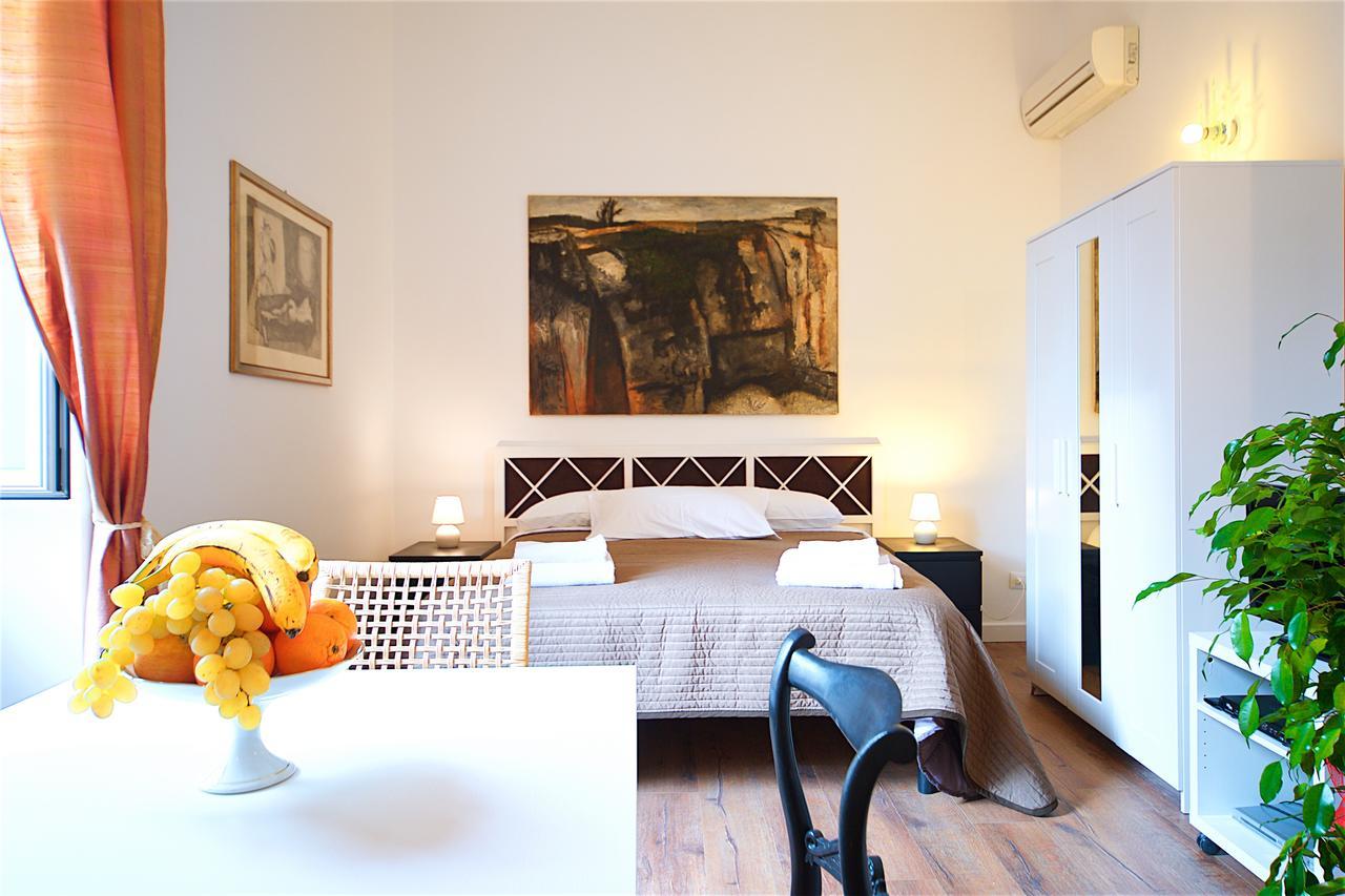 Vetrina Holidays Apartment Navona Рим Экстерьер фото